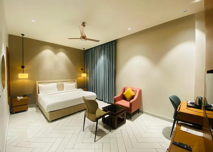 Royal Palm Hotel And Resort
