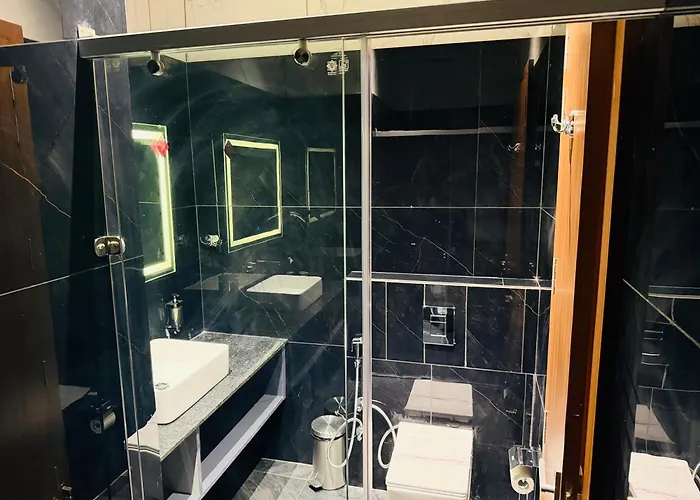 City Center Suites
