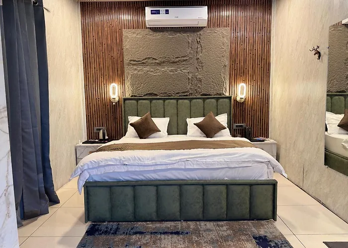 Hotel Maheshwari Tehri
