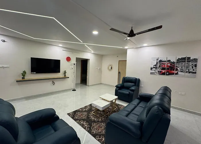 Da Look Sea Beachfront -3 Bedroom Beaview Rushikonda
