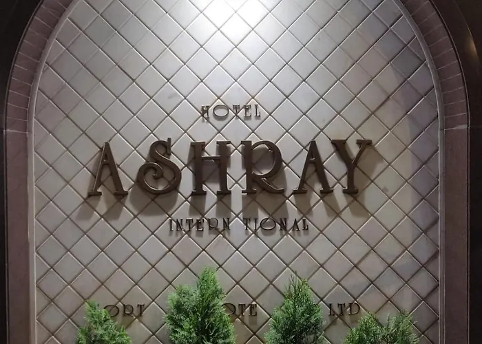 Hotel Ashray International, Sion - Near Bkc