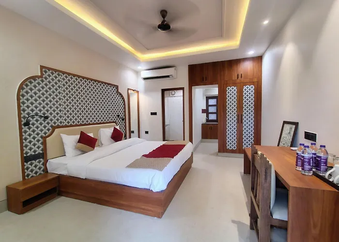Mvt Guesthouse & Restaurant