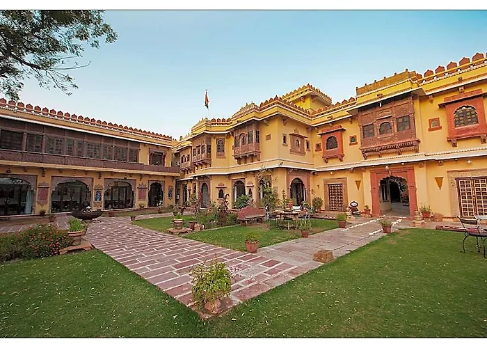 Ravla Bhenswara Hotel