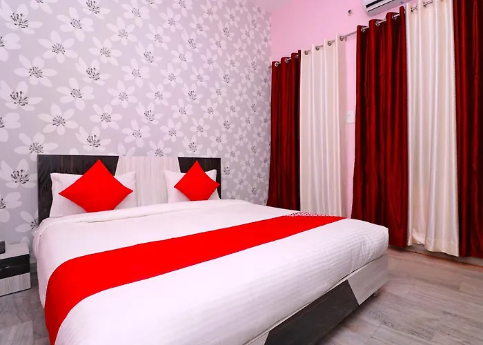 Oyo Krishna Hotel