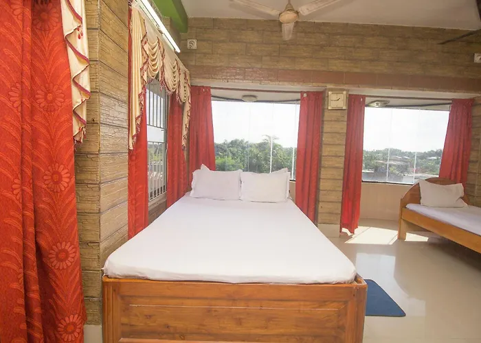 Hotel O Kanchanjanga Tourist Lodge