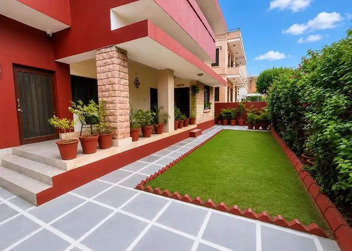 Hotel Gajender Niwas Sun City A Boutique Stay