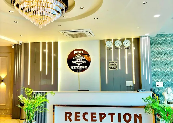 Hotel Majestic Heights Agra