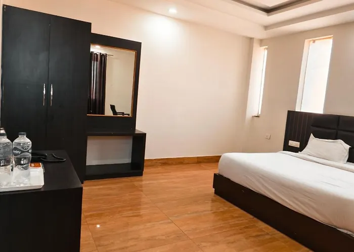 Eden Resort By Live Inn