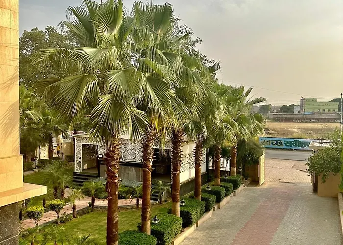 Hotel Asha