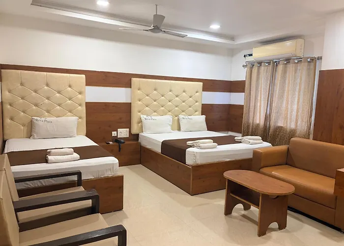 Reva Plaza Hotel
