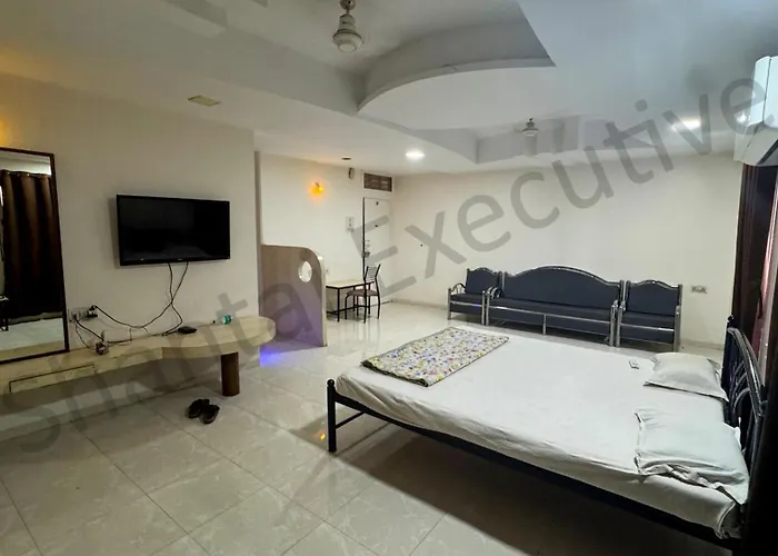 Shantai Executive Pure Veg Restaurant & Lodging