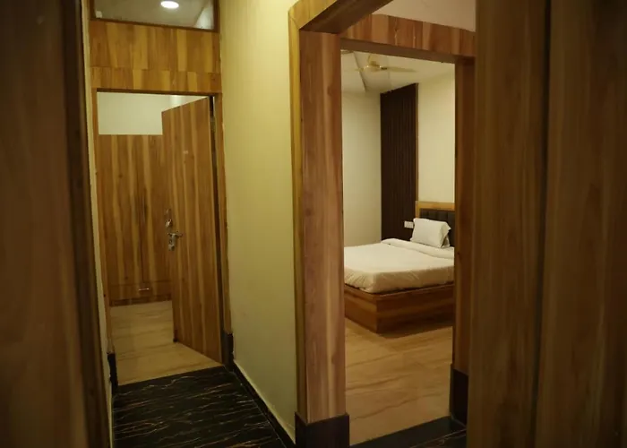 Shiv Resort & Palace
