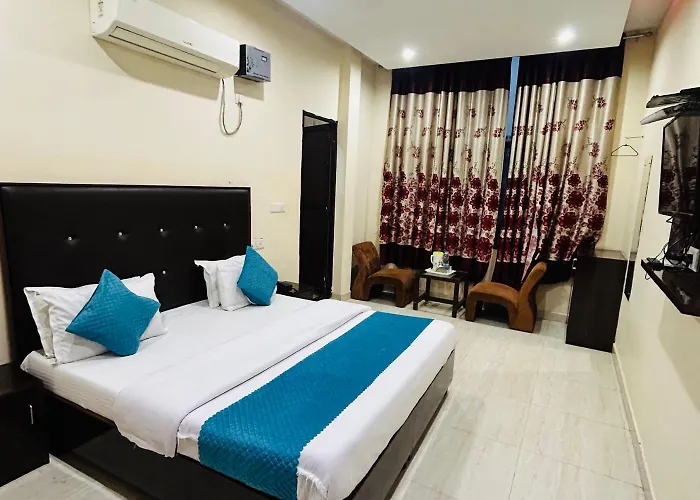Hotel Albie Stay,Near Railway Station Chandigarh