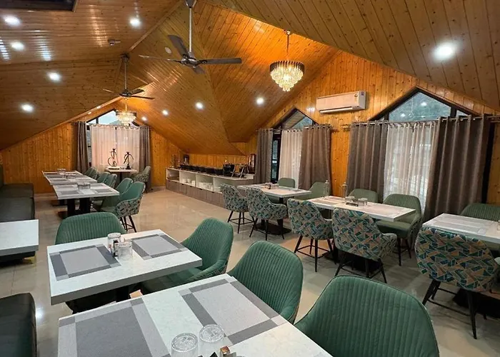 Hotel Belvior Estate