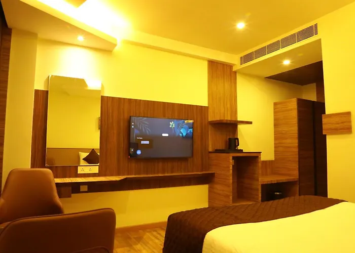 Hotel Maaris