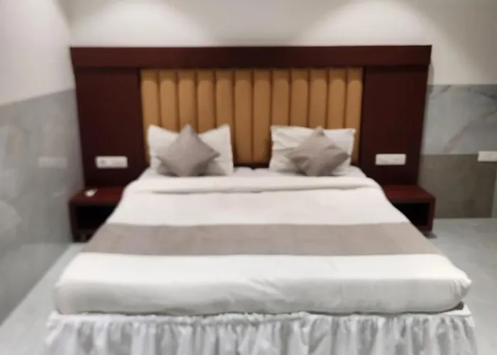 Hotel Metro Palace L&B