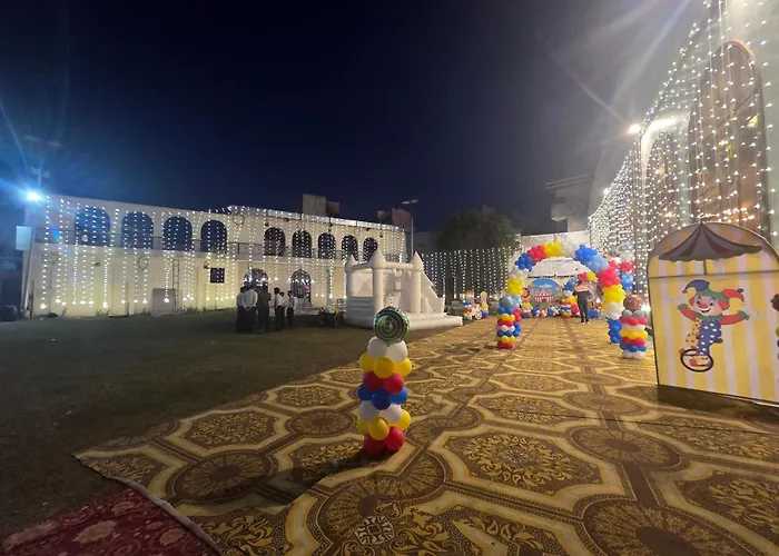 Hotel Paras