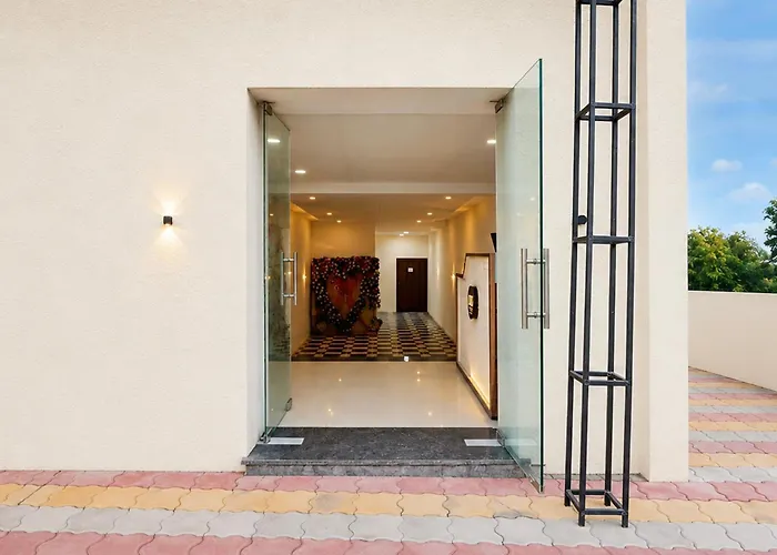 Hotel O The Grand Kamla By M.K.D
