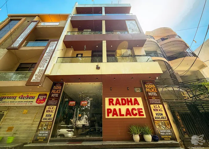 Radha Palace - Near Prem Mandir And Iskon