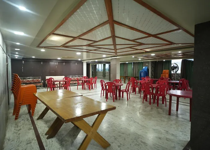 Hotel Sapphire Inn