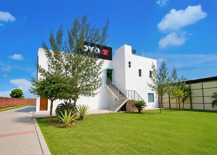 Hotel O Aashirwad Guest House
