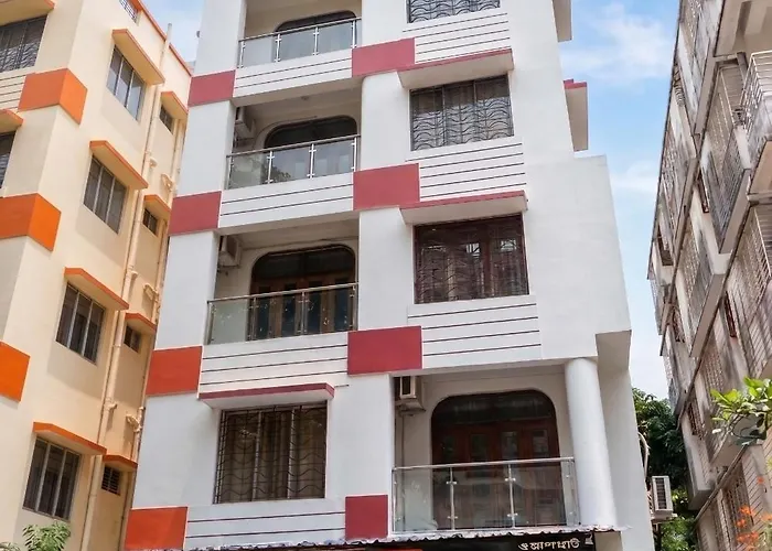 Astoria House