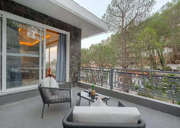 Elivaas Signature Bask And Blessings Mist Suites With Private Balcony