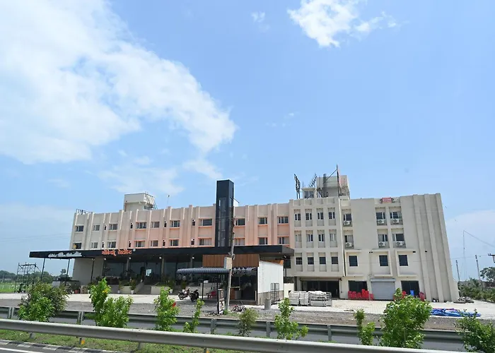 Shubhratna Hotel & Resort