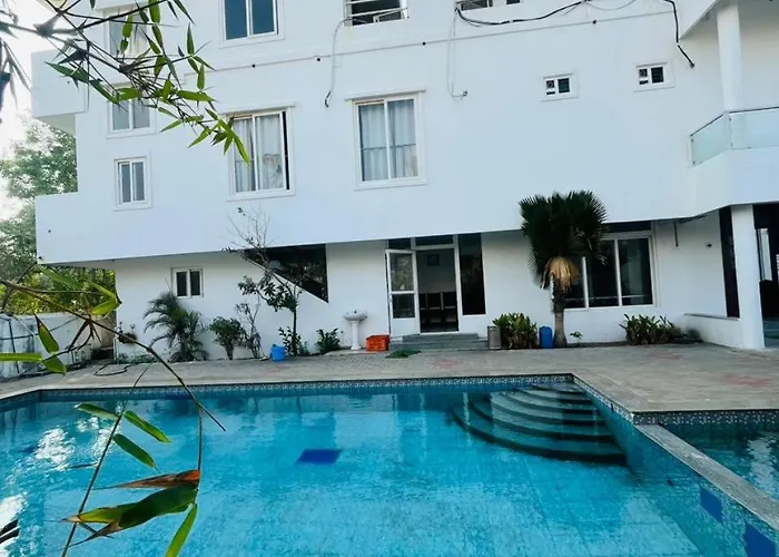 Velora Villa Mahabs
