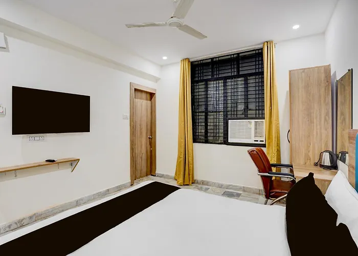 Super Townhouse Prayagraj New Cantt Formerly White Colony