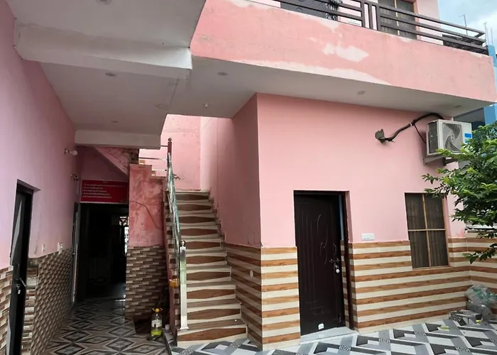 Hotel Lotus