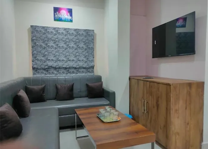 Hotel Abhijeet Inn