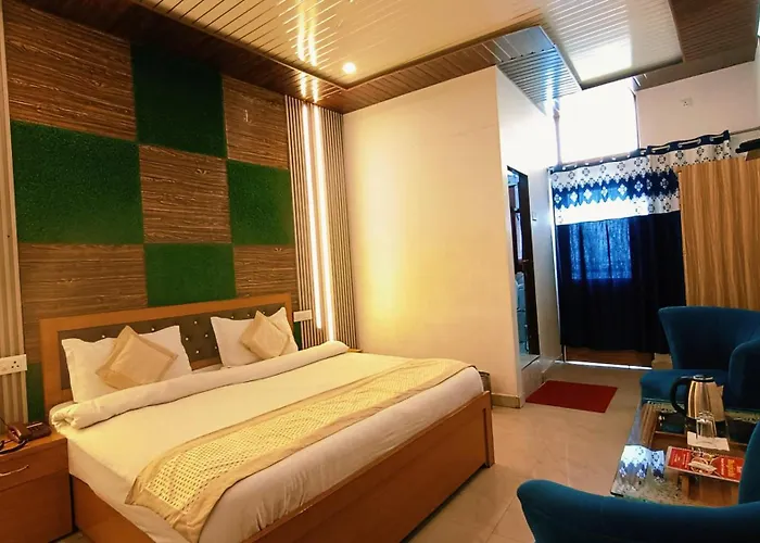 Hotel Bhagirathi