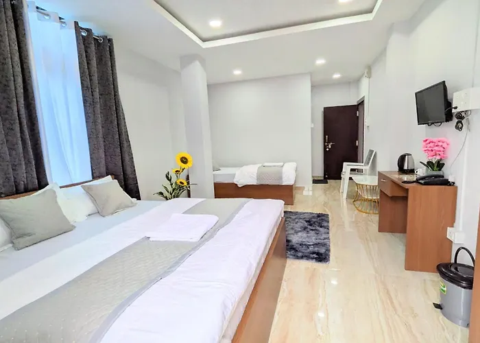 Accomoon Hotel