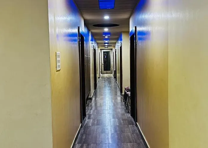 Hotel Raj Palace