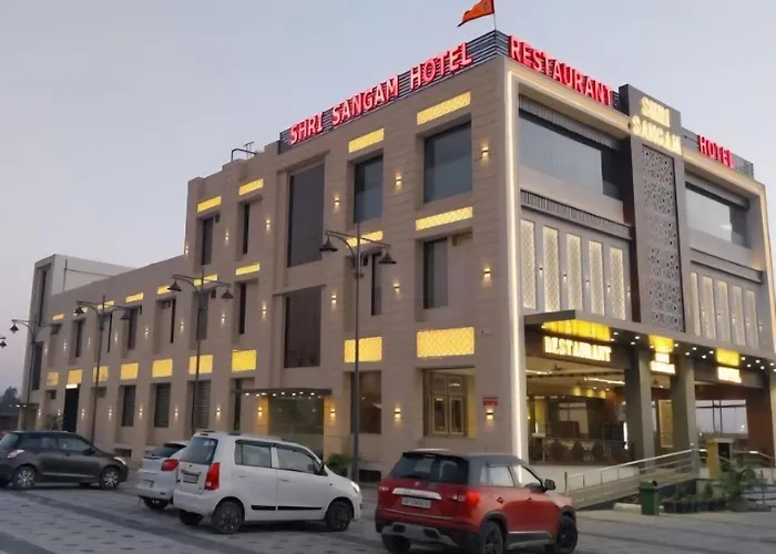 Shri Sangam Hotel
