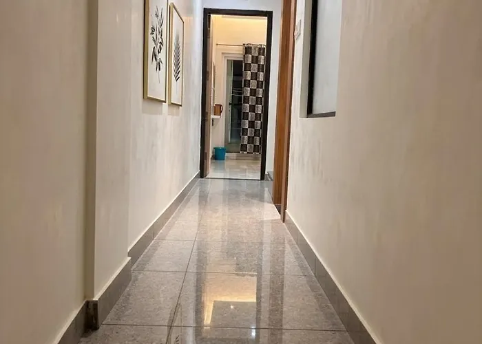 Hotel Happy Ending