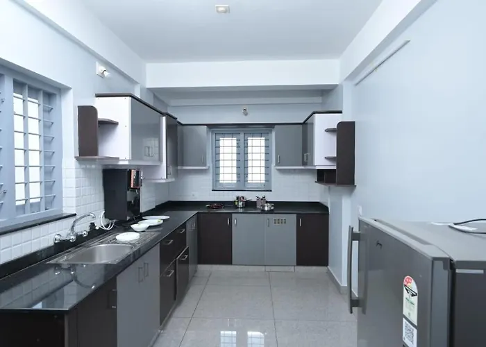 Sreevalsam Apartment