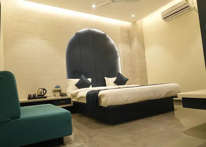 Hotel Orbit