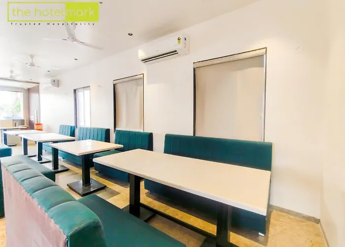Hotel Narayanee