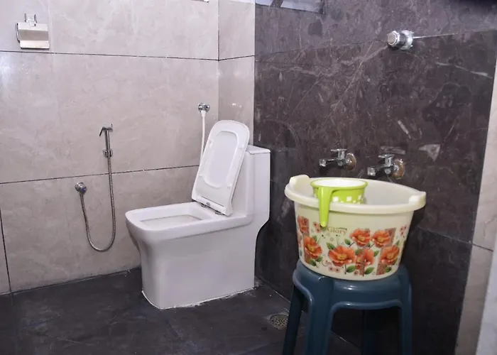 Aura Grand Stay