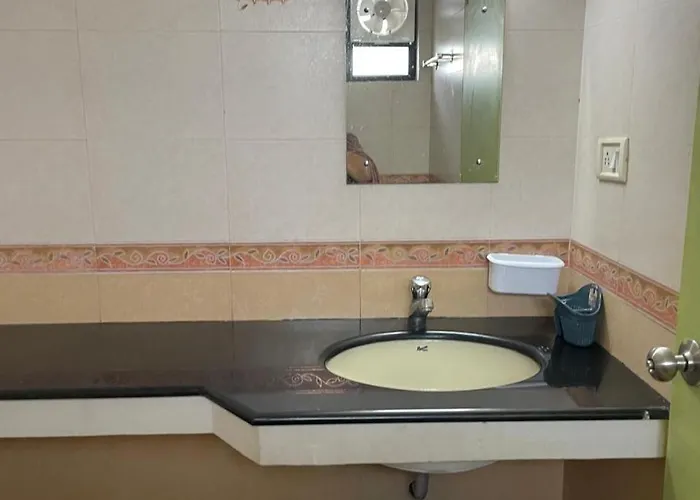 Spacious 3Bhk Ac Apt Near Manorama Kottayam