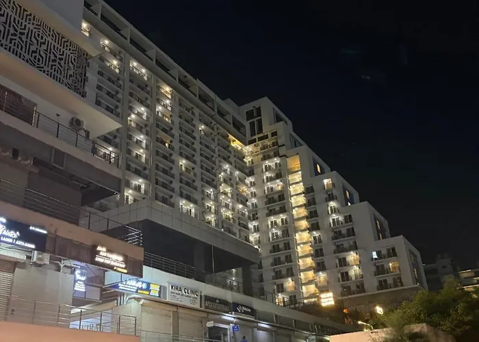 Comfy Stay At Itc Omaxe Greater Noida Alpha 2