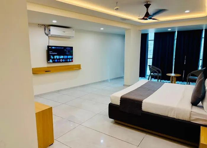 Hotel Sky Comfort Inn