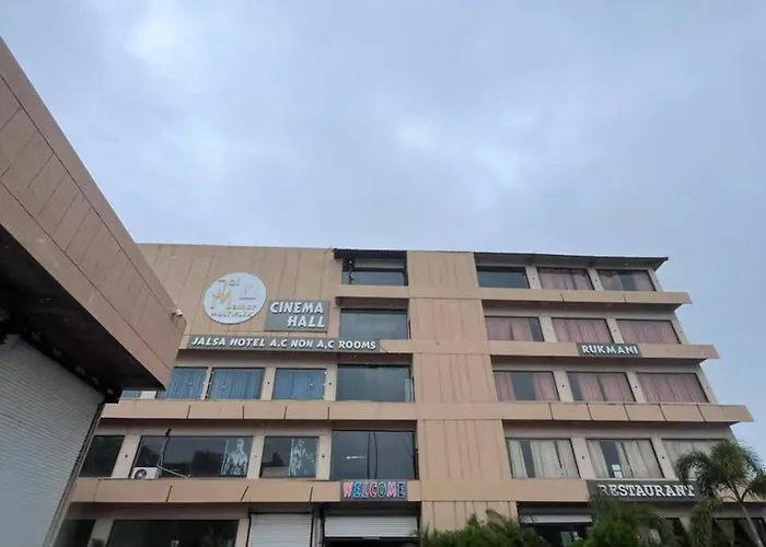 Jalsa Hotel