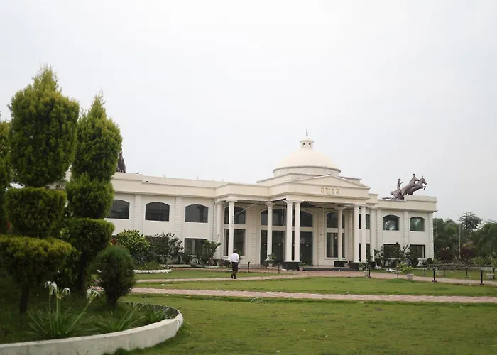 Vrindavan By Viyana Resort And Hotels