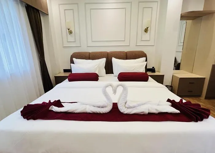 Aabuu Babuu Resort & Banquet
