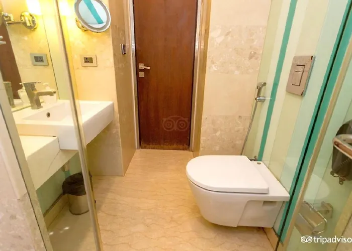 Residency Hotel Fort