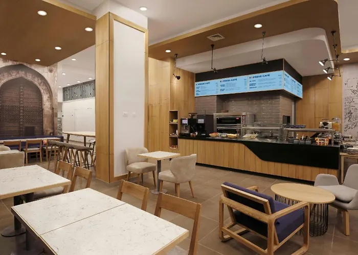 Holiday Inn Express Pune Hinjewadi By Ihg Pimpri-Chinchwad