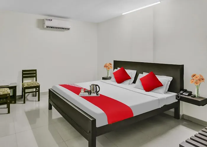 Hotel O Kalapurackal Residency